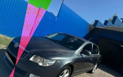Skoda Superb III рестайлинг, 2008 год, 650 000 рублей, 1 фотография