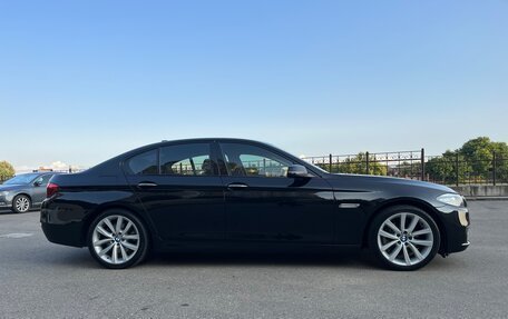 BMW 5 серия, 2013 год, 2 100 000 рублей, 11 фотография