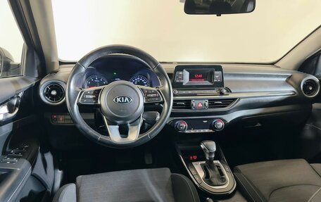 KIA Cerato IV, 2019 год, 1 810 000 рублей, 6 фотография