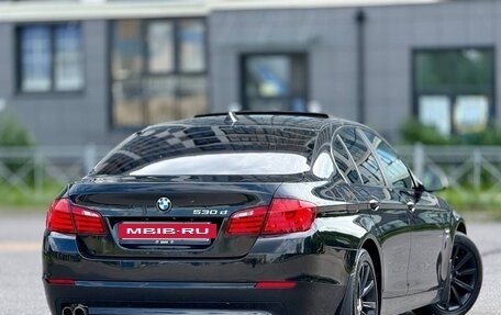 BMW 5 серия, 2011 год, 2 650 000 рублей, 10 фотография