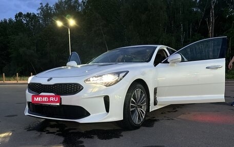 KIA Stinger I, 2018 год, 2 100 000 рублей, 2 фотография