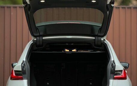 BMW 3 серия, 2020 год, 3 800 000 рублей, 18 фотография