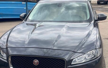 Jaguar F-Pace, 2016 год, 2 450 000 рублей, 4 фотография