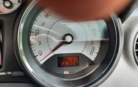 Peugeot 308 II, 2010 год, 380 000 рублей, 7 фотография