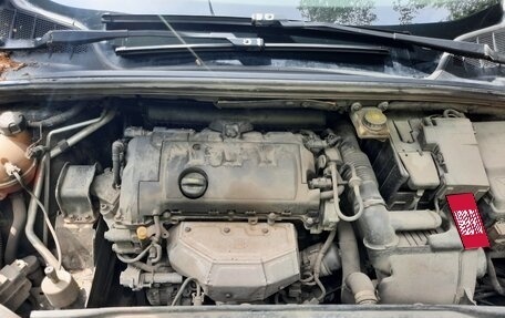 Peugeot 308 II, 2010 год, 380 000 рублей, 5 фотография