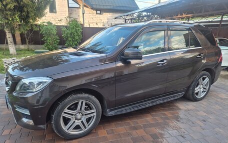 Mercedes-Benz M-Класс, 2012 год, 2 100 000 рублей, 4 фотография