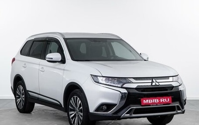 Mitsubishi Outlander III рестайлинг 3, 2021 год, 2 550 000 рублей, 1 фотография