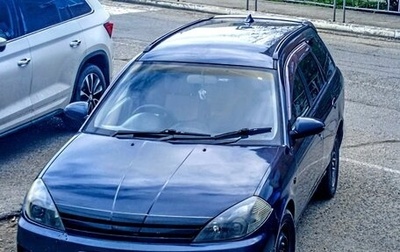 Nissan Wingroad III, 2002 год, 390 000 рублей, 1 фотография