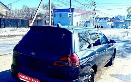 Nissan Wingroad III, 2002 год, 390 000 рублей, 3 фотография