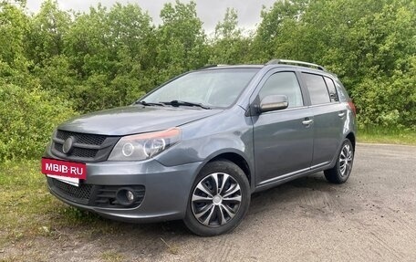 Geely MK Cross I, 2012 год, 270 000 рублей, 2 фотография