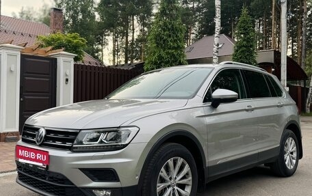 Volkswagen Tiguan II, 2018 год, 2 890 000 рублей, 12 фотография