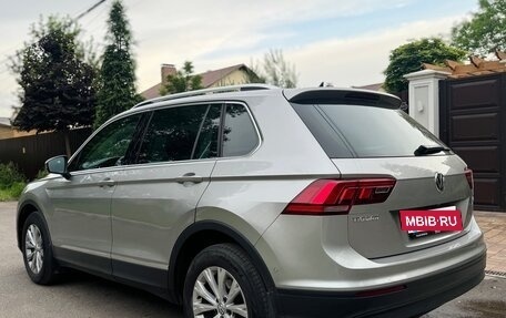 Volkswagen Tiguan II, 2018 год, 2 890 000 рублей, 8 фотография