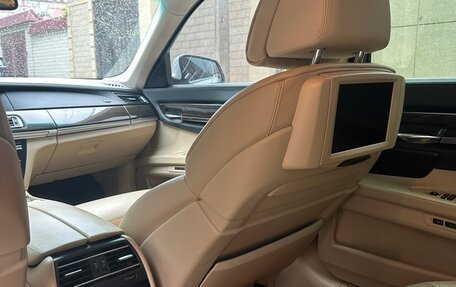 BMW 7 серия, 2011 год, 1 500 000 рублей, 9 фотография