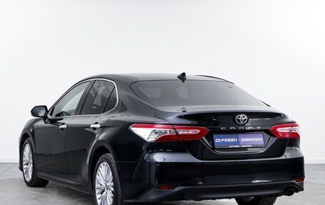 Toyota Camry, 2018 год, 3 178 070 рублей, 2 фотография