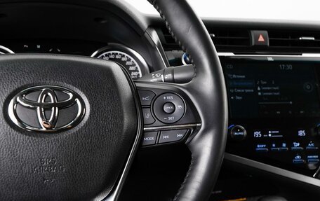 Toyota Camry, 2018 год, 3 178 070 рублей, 13 фотография