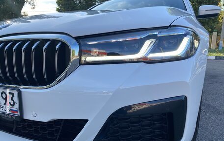 BMW 5 серия, 2021 год, 5 990 000 рублей, 14 фотография