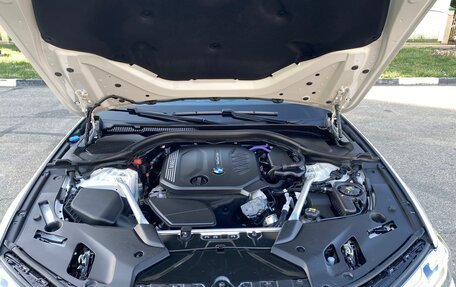 BMW 5 серия, 2021 год, 5 990 000 рублей, 16 фотография