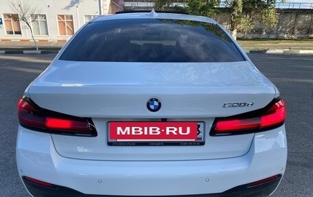 BMW 5 серия, 2021 год, 5 990 000 рублей, 6 фотография