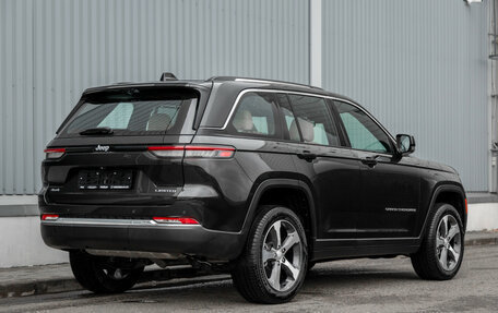 Jeep Grand Cherokee, 2023 год, 7 400 000 рублей, 2 фотография