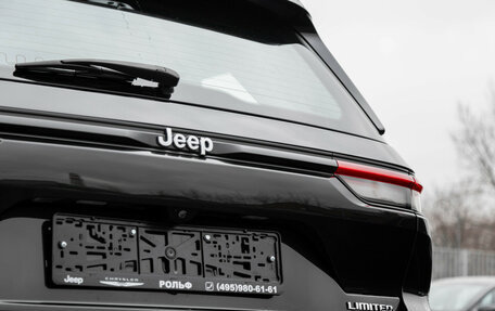 Jeep Grand Cherokee, 2023 год, 7 400 000 рублей, 10 фотография