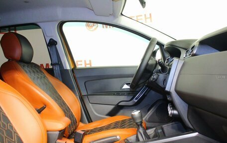 Renault Duster, 2021 год, 1 868 000 рублей, 10 фотография