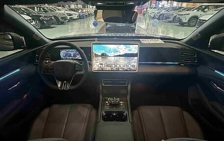 BYD Qin, 2024 год, 2 515 000 рублей, 8 фотография