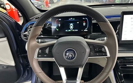 BYD Qin, 2024 год, 1 700 000 рублей, 12 фотография