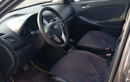 Hyundai Solaris II рестайлинг, 2014 год, 720 000 рублей, 8 фотография