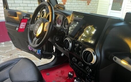 Jeep Wrangler, 2013 год, 3 600 000 рублей, 22 фотография