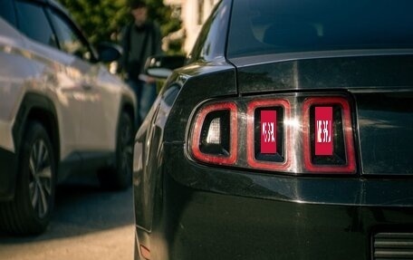Ford Mustang VI рестайлинг, 2013 год, 1 997 000 рублей, 9 фотография