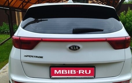 KIA Sportage IV рестайлинг, 2018 год, 2 050 000 рублей, 5 фотография