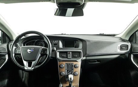 Volvo V40 Cross Country I, 2013 год, 1 069 000 рублей, 13 фотография