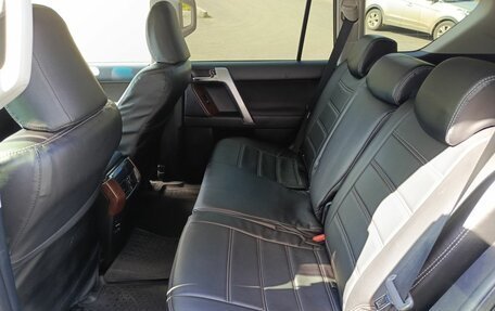 Toyota Land Cruiser Prado 150 рестайлинг 2, 2014 год, 3 588 000 рублей, 15 фотография