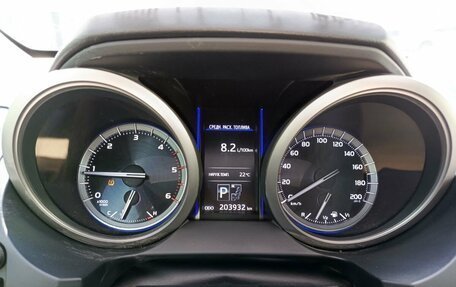 Toyota Land Cruiser Prado 150 рестайлинг 2, 2014 год, 3 588 000 рублей, 16 фотография