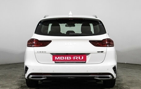 KIA cee'd III, 2021 год, 2 365 000 рублей, 6 фотография