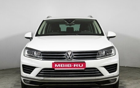 Volkswagen Touareg III, 2016 год, 2 599 777 рублей, 2 фотография