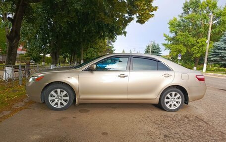 Toyota Camry, 2006 год, 950 000 рублей, 3 фотография