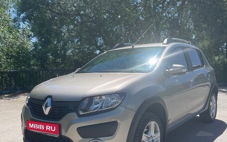 Renault Sandero II рестайлинг, 2015 год, 875 000 рублей, 4 фотография