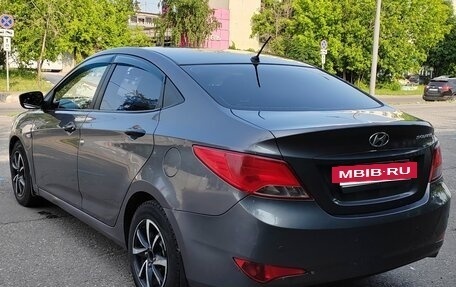 Hyundai Solaris II рестайлинг, 2015 год, 630 000 рублей, 10 фотография