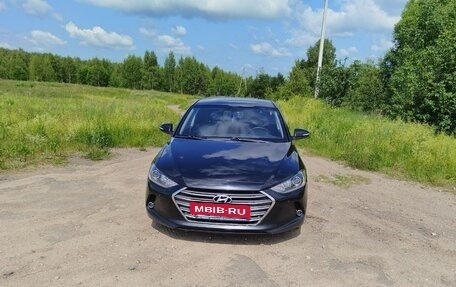 Hyundai Elantra VI рестайлинг, 2017 год, 1 640 000 рублей, 5 фотография