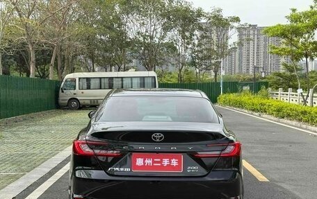Toyota Camry, 2024 год, 3 350 000 рублей, 4 фотография