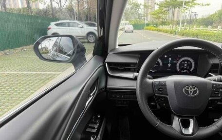 Toyota Camry, 2024 год, 3 350 000 рублей, 14 фотография
