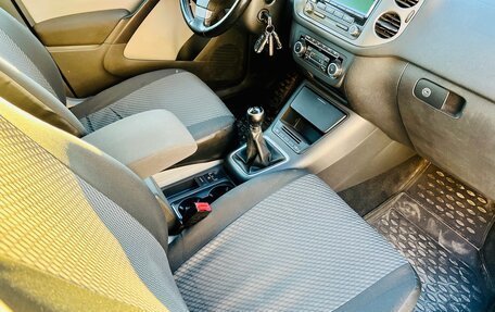 Volkswagen Tiguan I, 2010 год, 859 000 рублей, 4 фотография