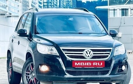 Volkswagen Tiguan I, 2010 год, 859 000 рублей, 3 фотография