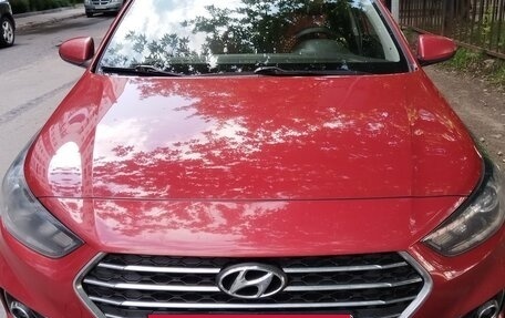 Hyundai Solaris II рестайлинг, 2017 год, 1 370 000 рублей, 2 фотография