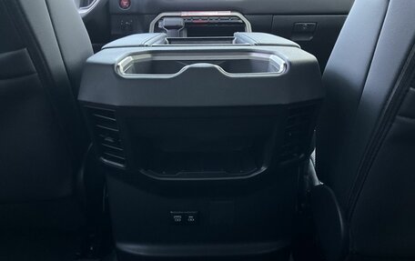 Toyota Tundra, 2025 год, 7 990 000 рублей, 4 фотография