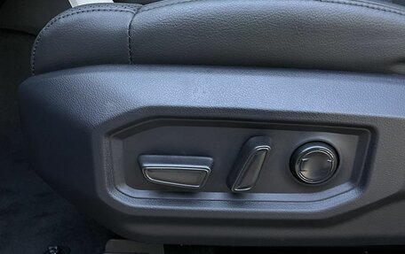 Toyota Tundra, 2025 год, 7 990 000 рублей, 23 фотография