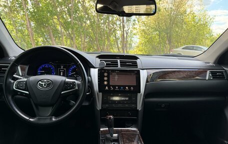 Toyota Camry, 2015 год, 2 100 000 рублей, 12 фотография