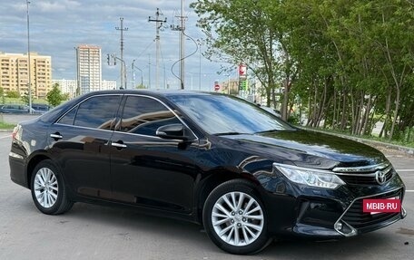 Toyota Camry, 2015 год, 2 100 000 рублей, 4 фотография