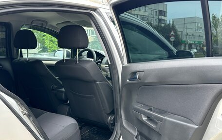Opel Astra H, 2008 год, 435 000 рублей, 28 фотография